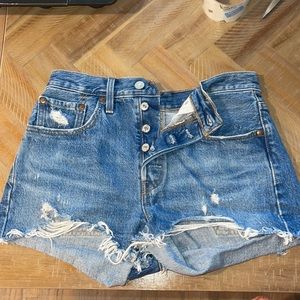 Levi’s 501 denim shorts